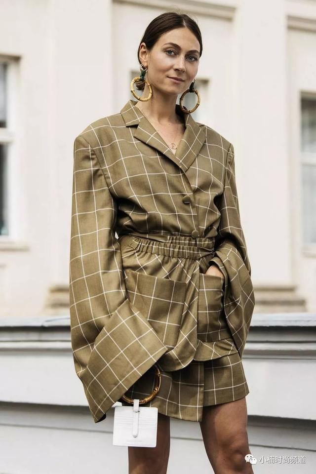 跟随德国女人的脚步，穿出颠覆着装法则的强势风格