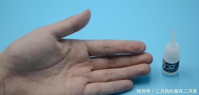 『解开』手指被502胶水粘住怎么办?学会这诀窍,胶水立马融化