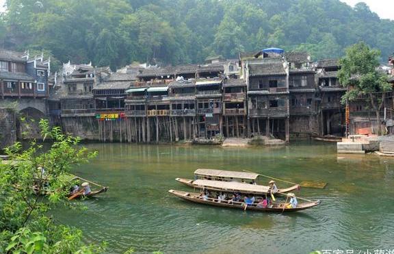 中国最惹争议的景区，火了之后就开始收费，如今免费也没人去！