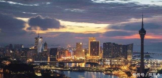  「我国」我国将要建造世界最大城市群，覆盖大半个中国，超越粤