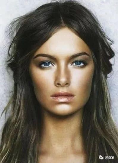 这就是你们的温婉女神！大型网恋车祸现场！