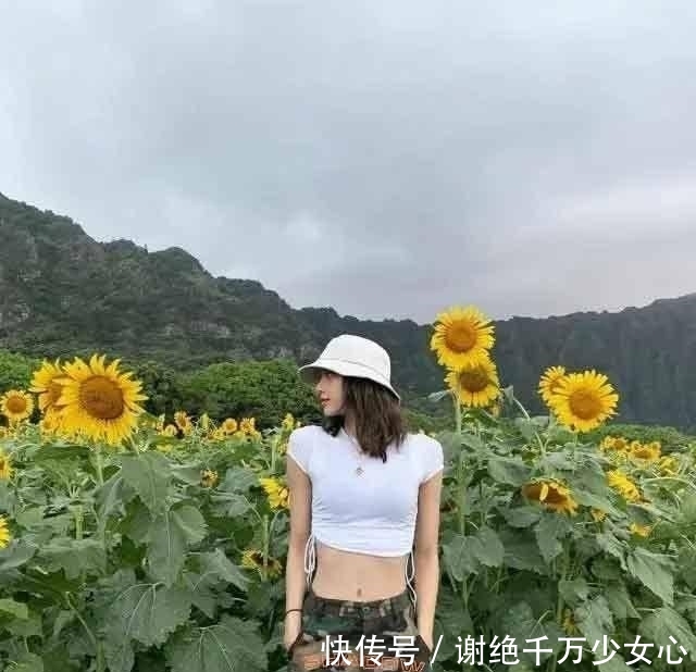  『款式的短上衣』占据时尚圈半壁江山的单品，显高又显瘦，短款上衣竟如此火爆?