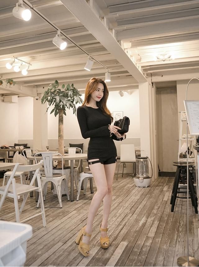 人像摄影：借助道具，更好的展现出小姐姐的魅力与性感