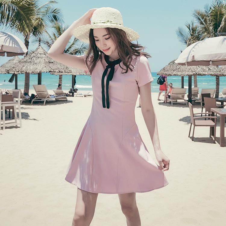 哪个“流氓”设计的?比套装洋气百倍的连衣裙，大胆性感，厉害了