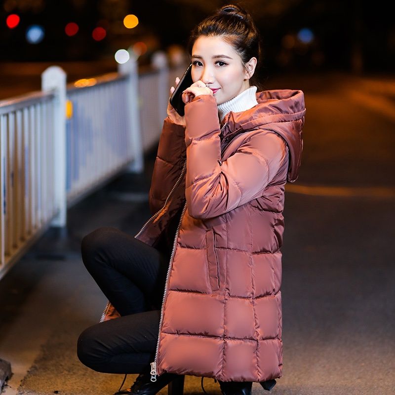 矮个尽量少穿过膝大衣，瞧瞧秋天新出棉服，上身保暖洋气又实惠