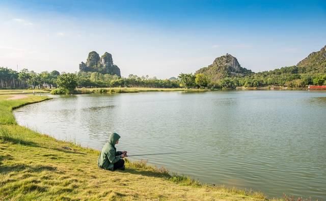 广西有个被人遗忘的画里天堂，就在南宁，峰林奇观让人流连忘返！