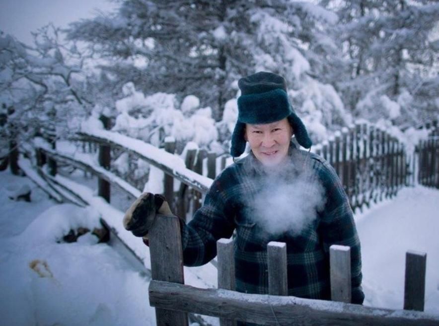 世上最冷的村子，门窗设置有5层，吃喝不愁却最怕户外上厕所