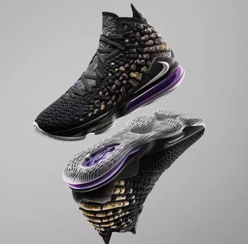  『Nike』美国球鞋专家：Nike LeBron 17是目前最接近完美的实战鞋！