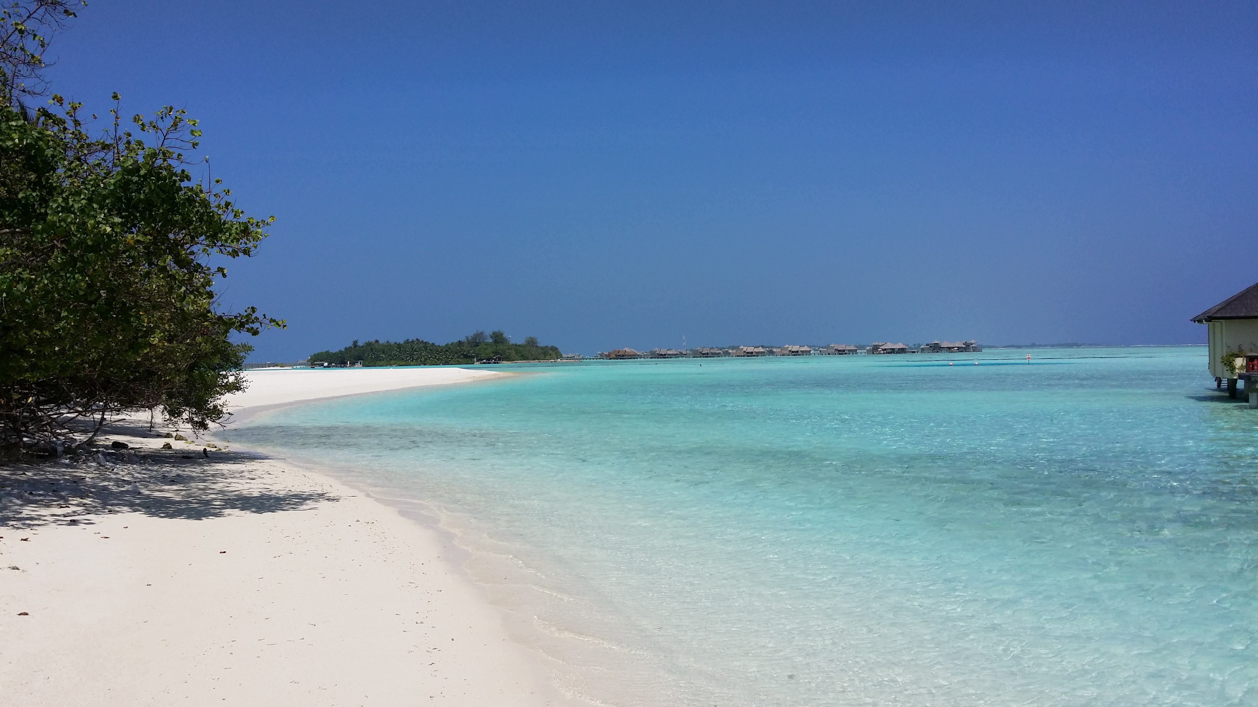 亚洲最奢侈小国：首都还没我国公园大，去旅行一次却最少要花2万