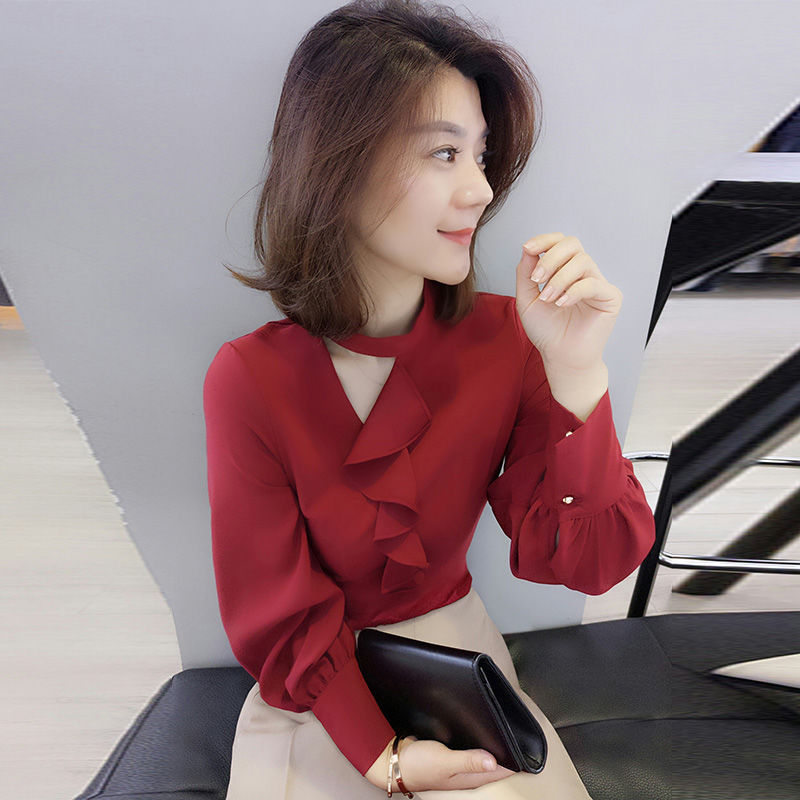 中秋回家，给妈妈带了两件欧式小衫，减龄显嫩，她肯定很高兴的