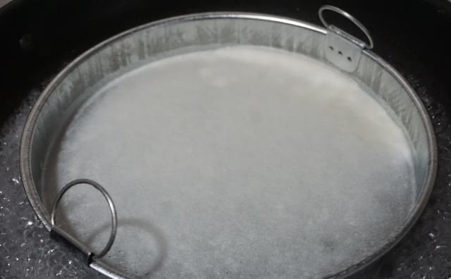  [炸果仁]做了几次凉皮后，我终于知道开裂不薄面筋不发的原因了，赶快改掉