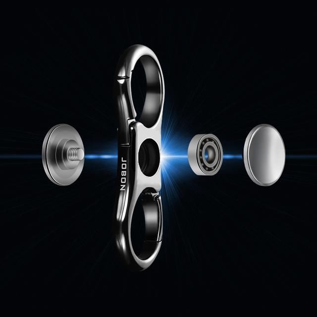 钥匙打死不再放裤兜，新一代“万能钥匙扣”挂腰间，让人相见恨晚