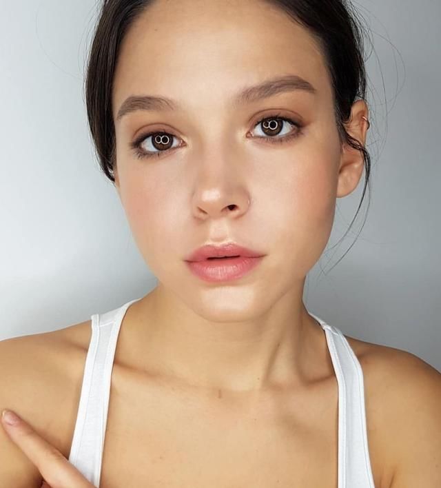 Hailey成功“上位”拿下Bieber，一个月赢了九年的秘密了解一下！