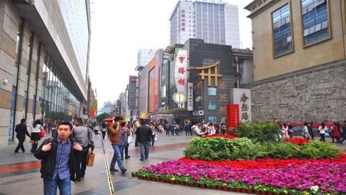  【重庆】成都春熙路和重庆解放碑，谁才是西部第一商业圈？你更