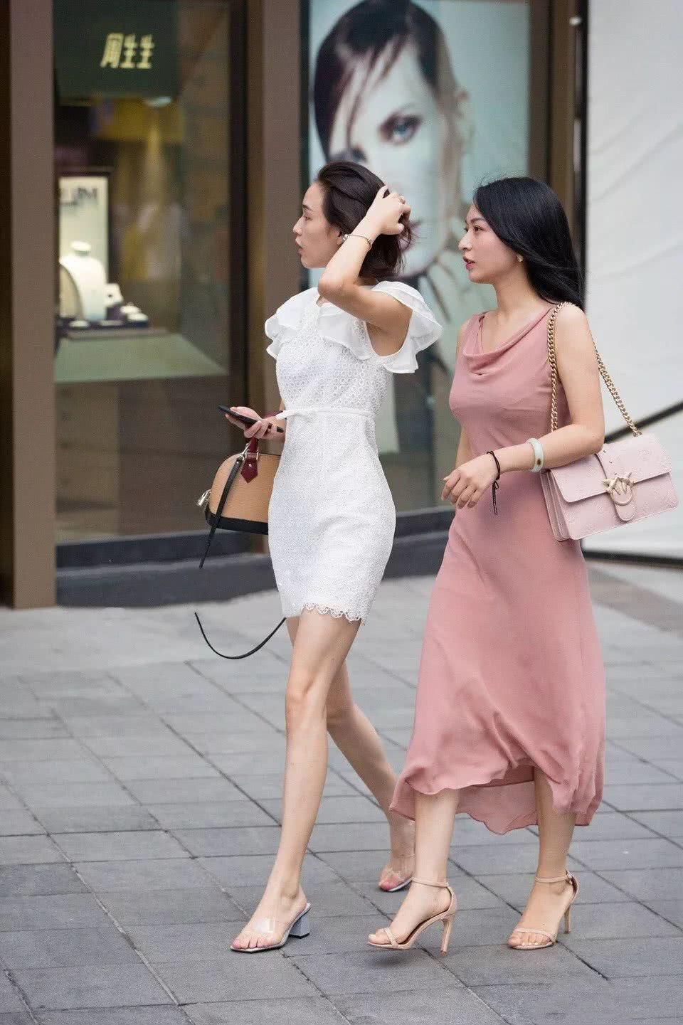 女人味|高跟鞋魅力搭配,带给你优雅的女人味