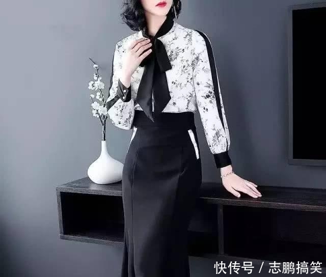 『时间』女人不想把时间浪费在搭配上,就选时髦套装,简单一身就能出门