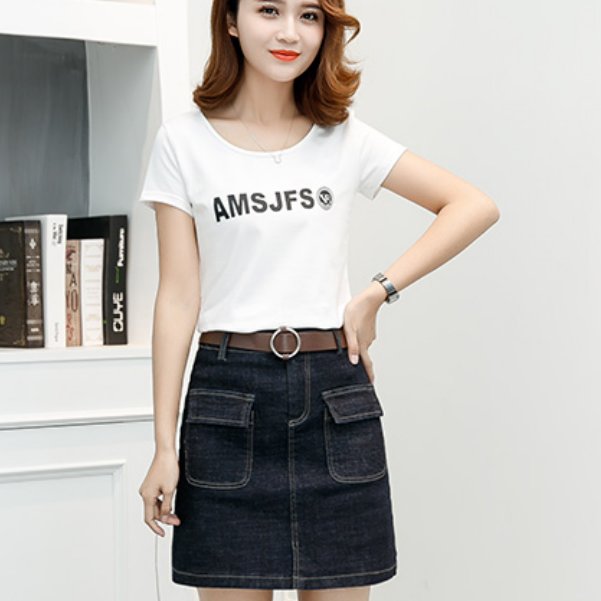 80后女人要穿嫩一点，少穿黑丝，多穿这样的套装，年轻又洋气