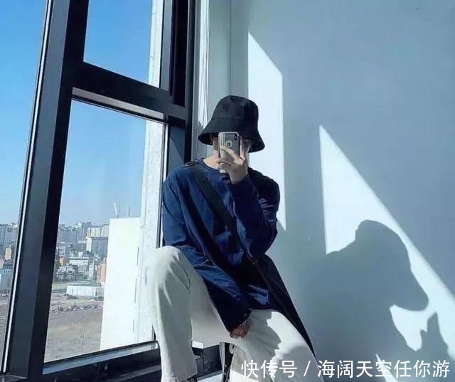 「搭配」选对搭配普通T恤+牛仔裤也可以超好看