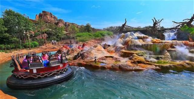 济南曾建了一座“山寨迪士尼”,火了一段时间后,为什么关门歇业