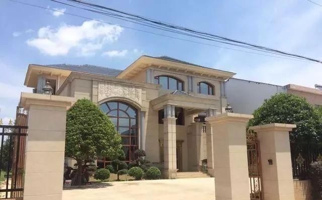  「混凝土」施工队不会告诉你，原来这才是导致砖墙出现蜂窝、孔洞的真正原因