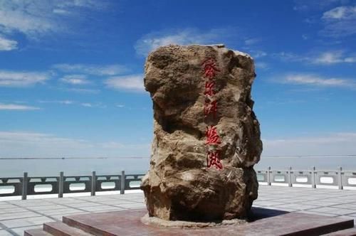  片湖泊@中国最“值钱”的湖，价值12万亿，资源可供70亿人使用千年