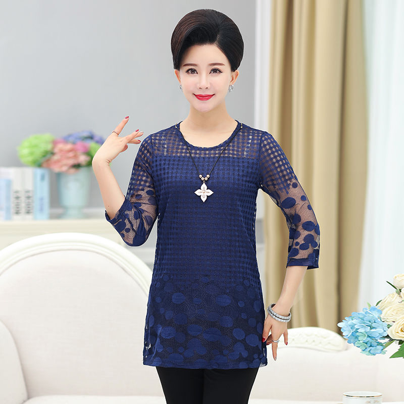 给50岁的妈妈买了这款妈妈装，简约大气还减龄，夏天穿上美极了