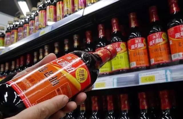 「这行」买酱油时,如果瓶身上有这行数字,再便宜也别买,是勾兑酱油