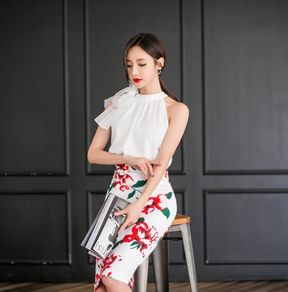 女神孙允珠,皇朝水墨杜鹃古蕴迷梦包臀裙