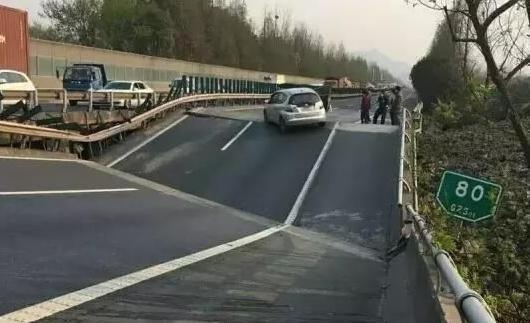 交警提示：这3种公路收费站全都拆光了，以后不再收费！