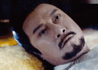 搞笑gif 不就出門買個菜嘛 搞得像是一個王者賭神入場一樣 雪花新闻