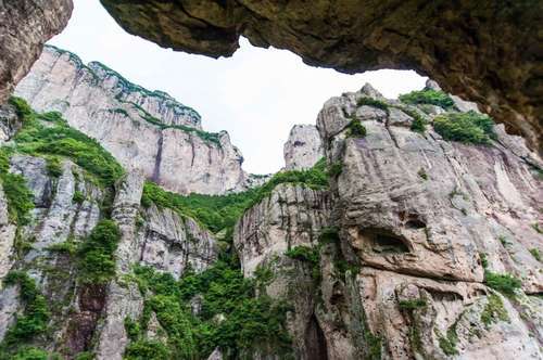 浙江最“险峻”的景区之一，恐高者最怕来，来过的人却都不后悔!