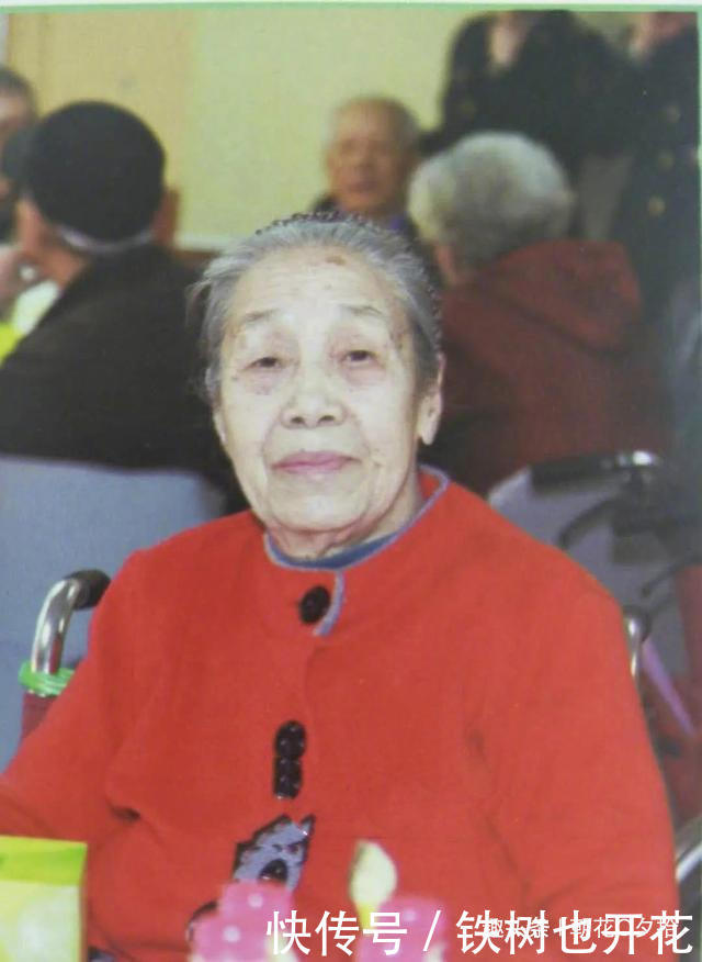 #曲云#又一位表演艺术家去世，享年92岁，曾主演《苦菜花》