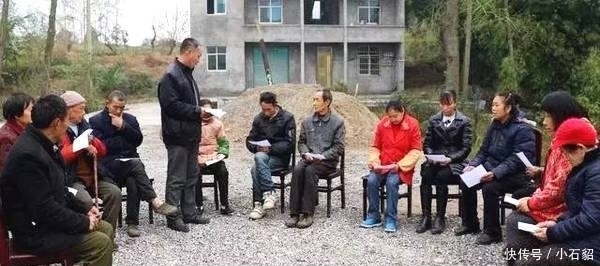  【明年】国家不再“手软”, 明年起4类村干部列入清退名单, 农民