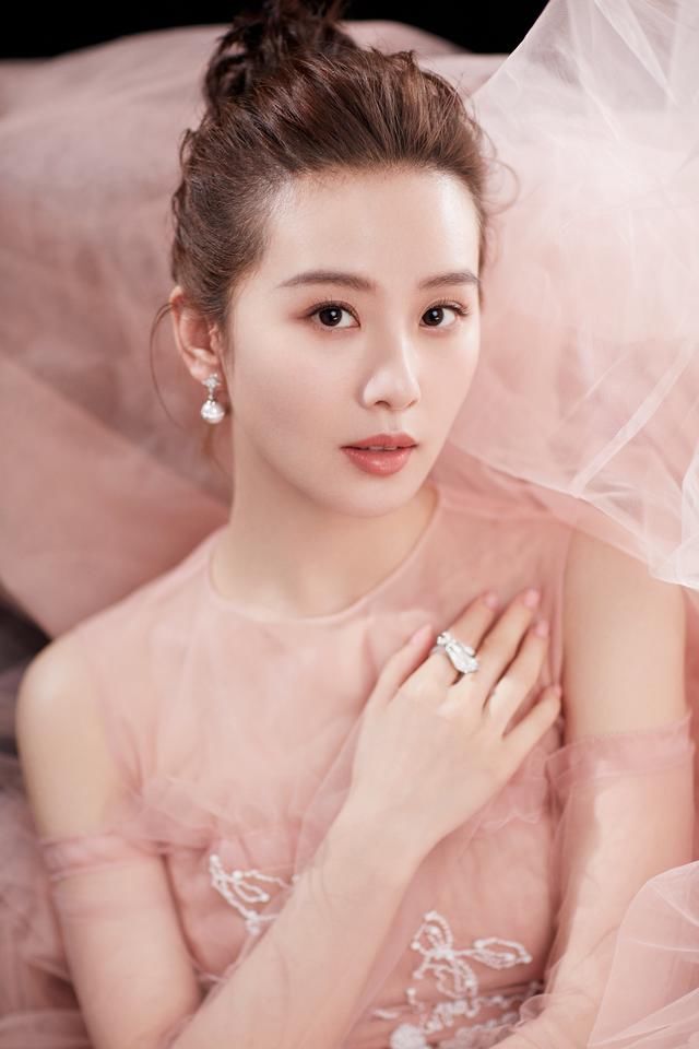 化妆这六大雷区，杨幂、刘诗诗都曾踩过，你可千万别再犯了！