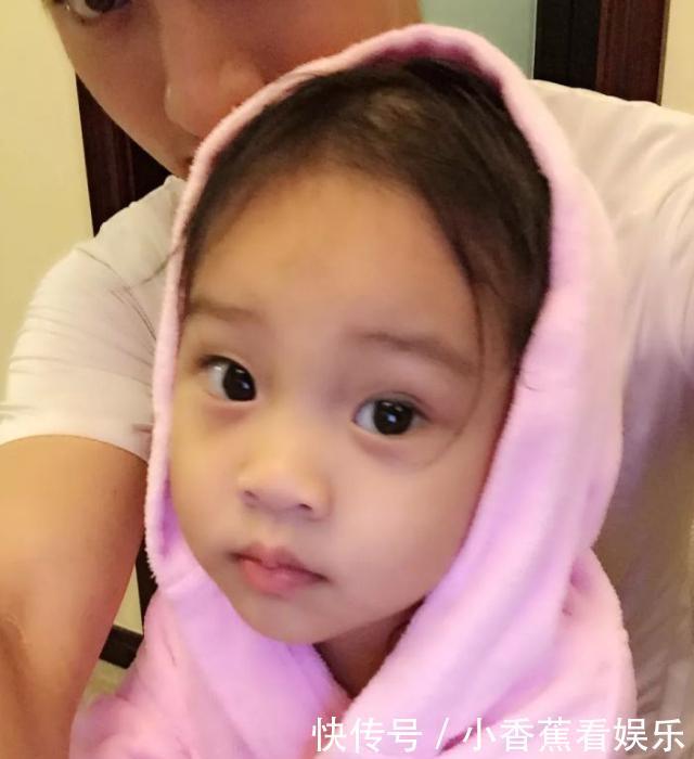 网友证实，原来这么多年，李小璐并未爱过贾乃亮半分，让人心寒