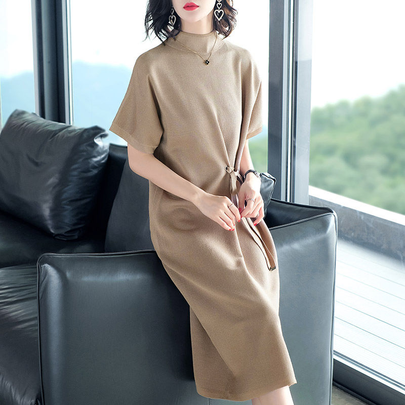 不得了!凌晨上架的“欧版”秋裙，一款比一款洋气，美得令人窒息