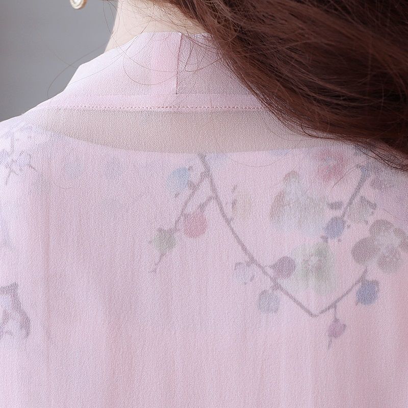 成熟女人最爱的真丝连衣裙，简直美绝了，而且显瘦效果一级棒