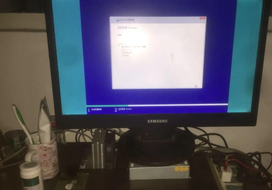  「小巧」小巧桌面机箱改造，9年老机器流畅跑win10