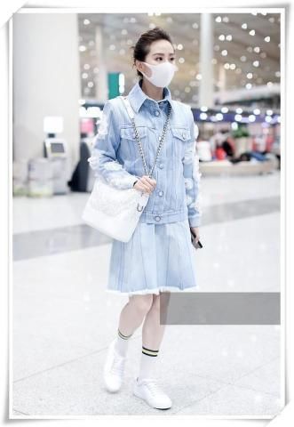 钟丽缇刘诗诗都98斤,同穿牛仔短裤,网友:这差距太尴尬