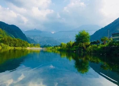 国内“最具诗意”的河流,李白曾到此5趟,为它写下45首诗篇