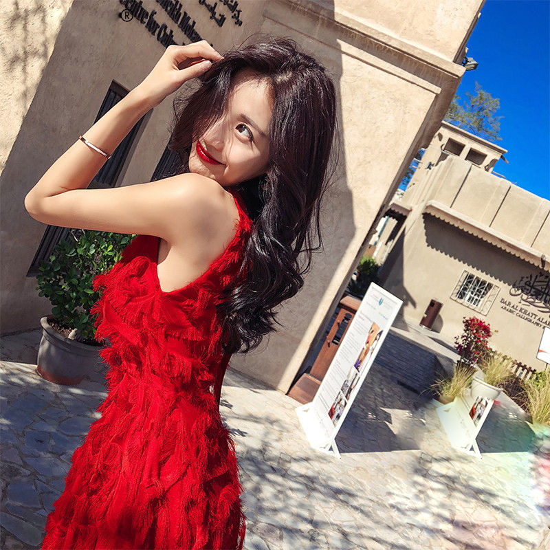 有魅力的女人从来不穿裤子，夏天这样穿裙子，比天气更火辣，撩人