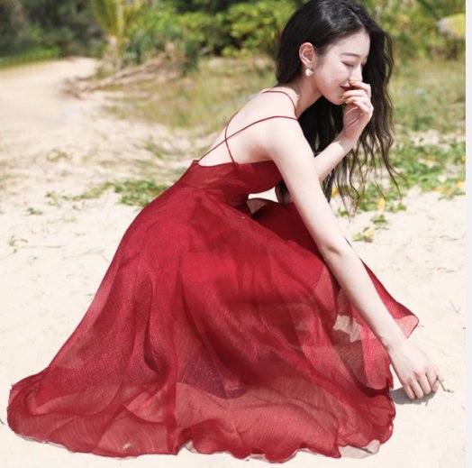 裸背到沙滩度假才是时尚,性感迷人得不要不要的,美的倾国倾城