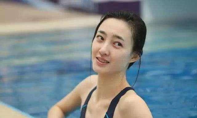  [化妆]你知道多少没有化妆和美丽的明星？女孩们感觉比她们好