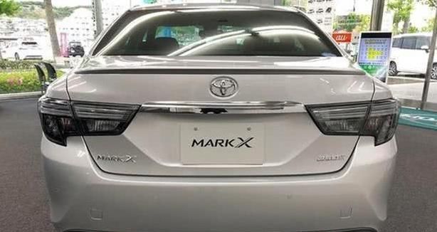  『尺寸』已经消失7年B级车，如今重返国内，配V6引擎后驱，有它不选3系