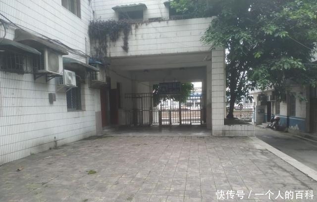 火车票价2元，车程11分钟，不检票，不排队，你就说信不信？