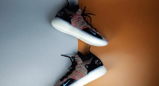  『球鞋』Nike KD 11，全长Zoom气垫搭配最新技术的实战球鞋好在哪儿？