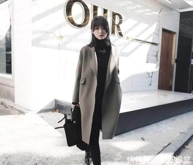  [女人]一个精致的女人冬日离不开羊绒大衣，时髦修身，显得时尚利落