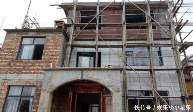 农村怪象房子盖好了，一不装修，二不住人，农民盖房子为了啥