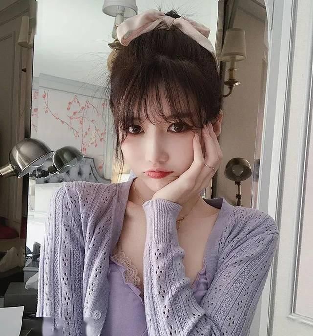  「穿搭博主」真正能男女通杀的，估计只有这一种风格