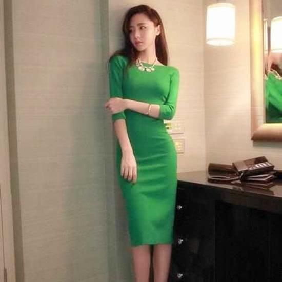 不秀，也不炫！低调pick包臀裙，给自己凹个美丽的造型